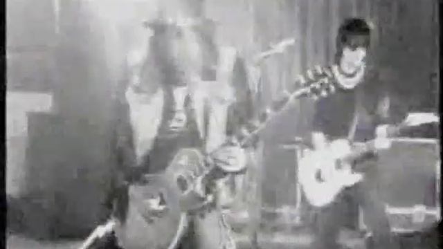 Foo Fighters Vs Guns N Roses