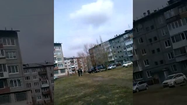 260414 в омске прошол дождь со с негом и сильным ветром выбеваюшим окна смотреть онлайн