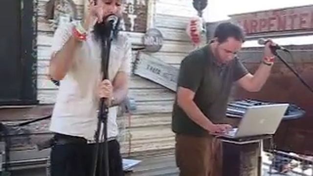 Dan LeSac Vs. Scroobius Pip's Look For The Woman