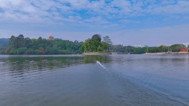 Joysway 8205V2 Mad Shark V2 Brushless power RC toy boat Mini F1 boat top speed 45kmh self-righting смотреть онлайн