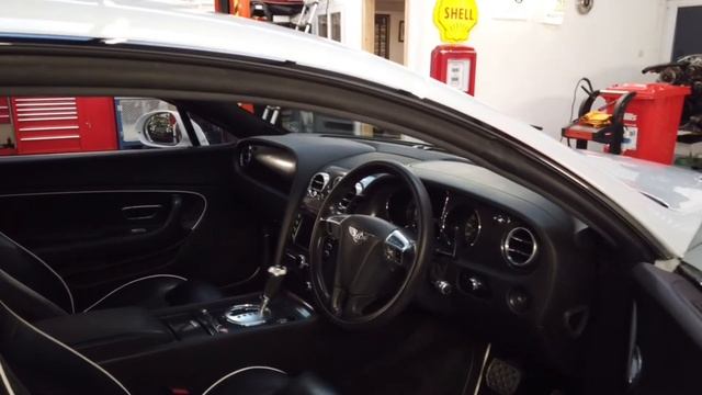 2010 Bentley Supersport смотреть онлайн