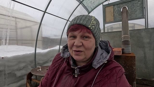 Печка в теплице.. Отправила с веником в баню.. смотреть онлайн