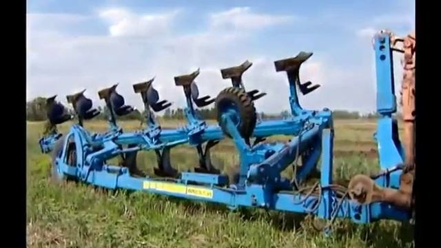 Оборотные плуги PERESVET (ТМ АЛМАЗ): демонстрационный показ смотреть онлайн