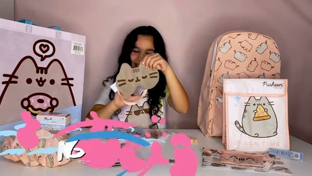 Unboxing the NEW Pusheen Showbag! смотреть онлайн