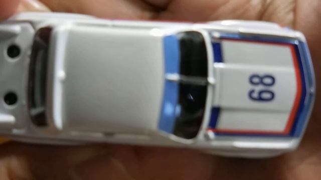 Hot Wheels `73 BMW 3.0 CSL RACE CAR/ホットウィール BMW 3.0 CSL レースカー смотреть онлайн