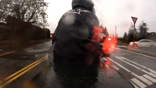 John's Personal Vlog - Motorcycle Riding смотреть онлайн