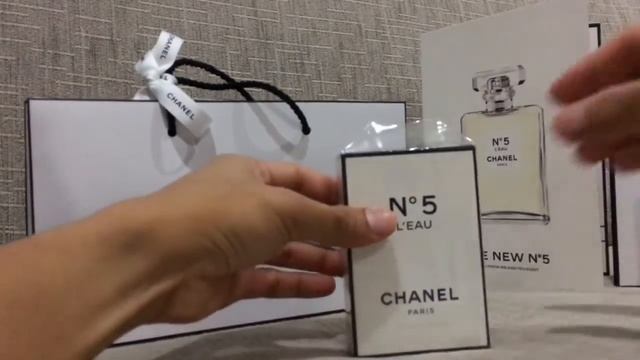 Chanel No 5 L'eau unboxing смотреть онлайн