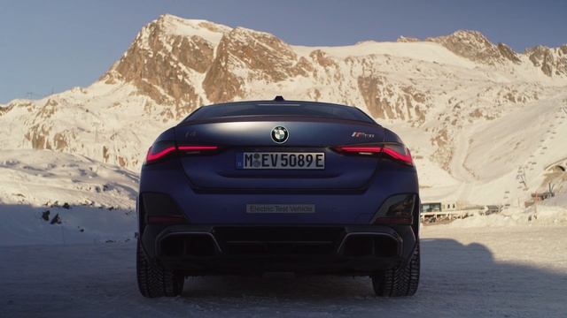 All-new BMW iX & BMW i4 with first fully electric xDrive system смотреть онлайн