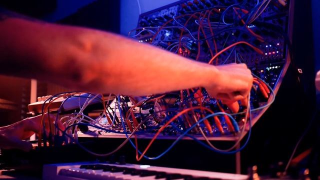 State Azure Enceladus Ambient Dub (Eurorack, DeepMind 12, Digitakt)