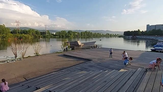 Набережная Енисея. Красноярск. смотреть онлайн