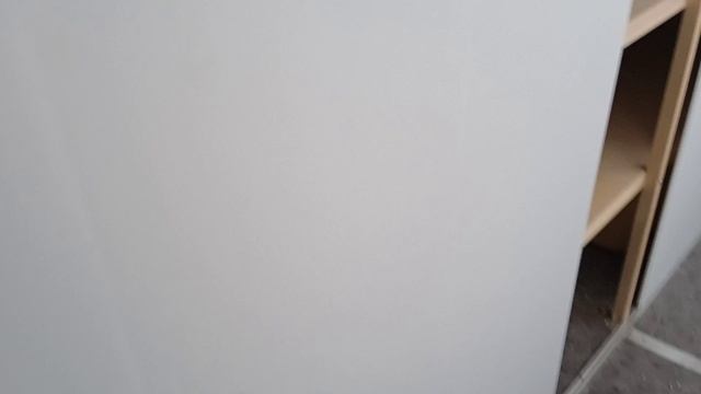 Сдвижные дверцы из ПВХ панелей 5 мм и Ш профиля смотреть онлайн