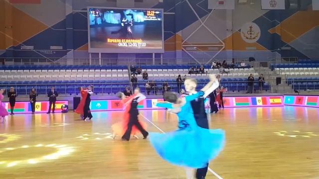 Aleksei Sitnikov Anastassia Salamatova slowfox Minsk jun 1 debjut смотреть онлайн