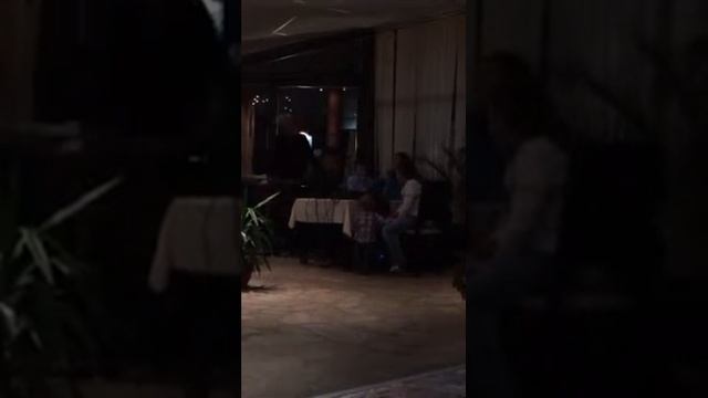 Ива Давидова поздравява празнуващи на живо, по телефона - 2 смотреть онлайн