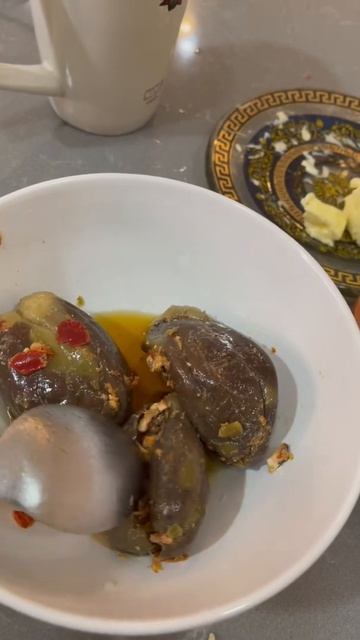 Маринованные баклажаны с начинкой из грецких орехов