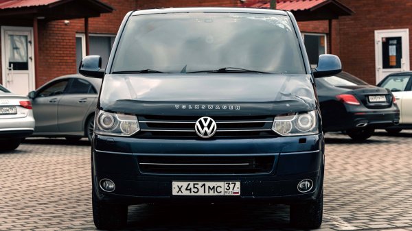 Volkswagen Multivan на продажу