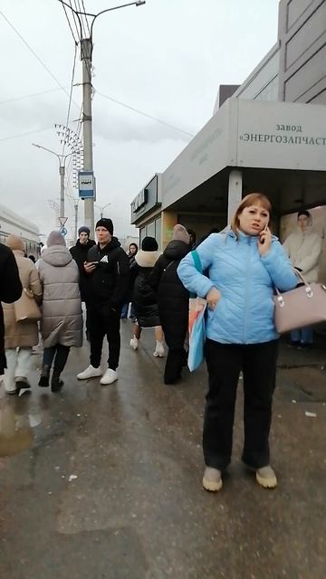 всем с работы нужно домой и как тут доехать смотреть онлайн