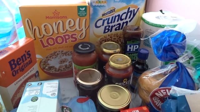 Huge Morrisons grocery haul! + Meal plan for family of 5 | Weekly shopping UK смотреть онлайн
