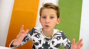 Фортнайт: строим крепость в реальной жизни. Видео с игрушками.