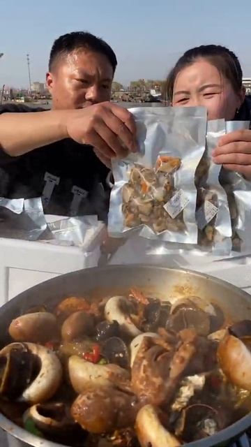 ASMR SPICY SEAFOOD SQUID MUKBANG 