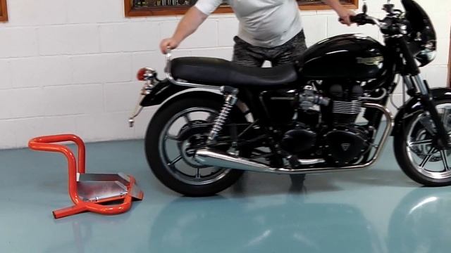 Motorcycle Wheel Chock - Bike Grab Parking Stand смотреть онлайн