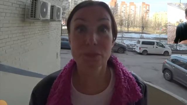 Валерон блогер и Реакция на пранк домофон не впускает домой 3 👍👍🇷🇺🇷🇺😂😂 смотреть онлайн