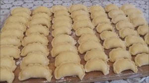 Вареники с ТВОРОГОМ.ТЕСТО на ВАРЕНИКИ которое НЕ РАЗВАРИВАЕТСЯ НЕ ЛИПНЕТ К РУКАМ