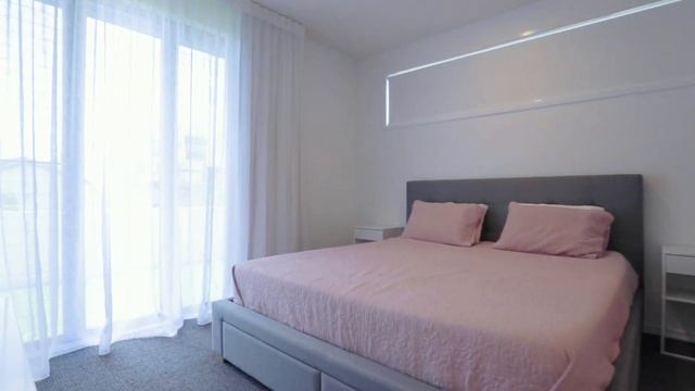 Flamingo Key смотреть онлайн