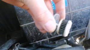 переключается с газа на бензин