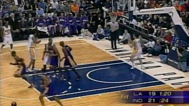 kobe spin move finger roll layup vs pacers смотреть онлайн