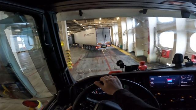 POV Truck driving by night part 2 - unloading смотреть онлайн