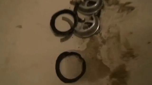 Засор в ванной. Замена обвязки ванны смотреть онлайн