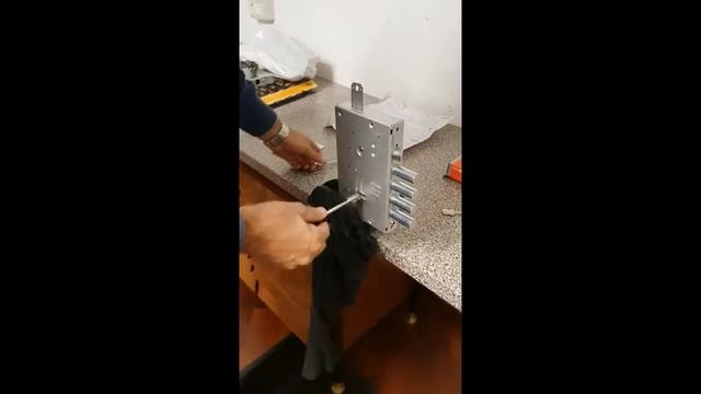 Cambio chiavi CISA cambio facile смотреть онлайн