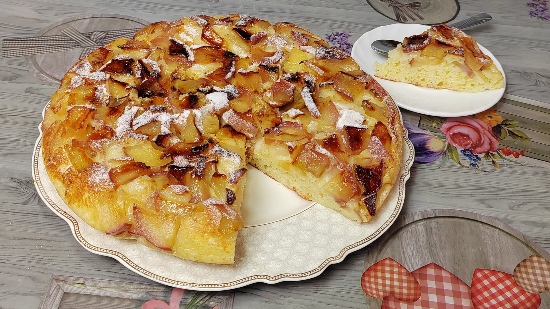 ЯБЛОЧНЫЙ ПИРОГ на сковороде 10 минут и готово. смотреть онлайн