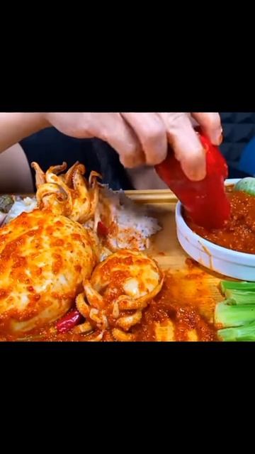 Sotong Makan Cumi Pedas Raksasa & Giant Fish | #shorts