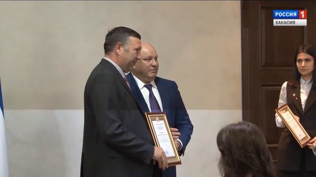 Сегодня День российского предпринимательства. 26.05.2017 смотреть онлайн