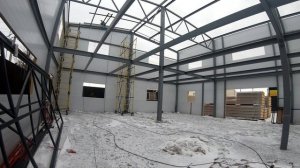 Монтаж сендвич панелей без автокрана.