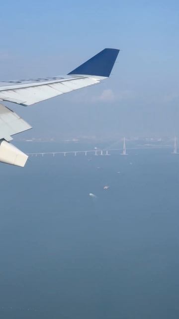 Посадка в Сеуле, Южная Корея смотреть онлайн