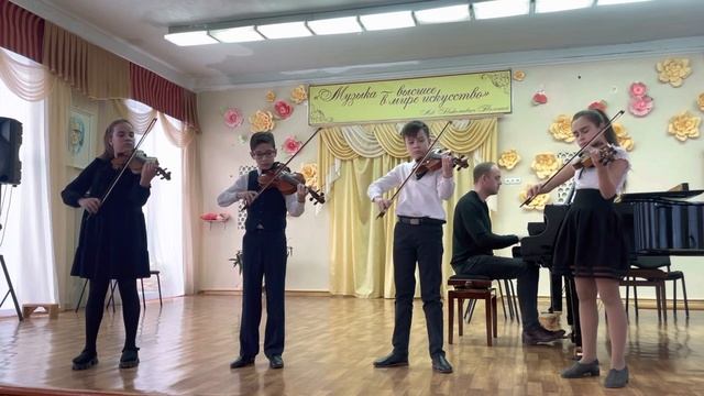 Чубурина Милена, Ахметзянов Рафис, Кашеваров Ждан, Ващенко Анастасия. Гендель "Фугетта" смотреть онлайн