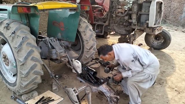 How to repair Pinion coupling fitting |Massey Ferguson 240||Pinion coupling setting смотреть онлайн