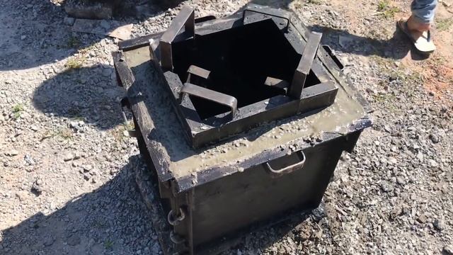 DIY Concrete Cement Craft Idea - How To Make Manhole For Home (Made With Mold) смотреть онлайн