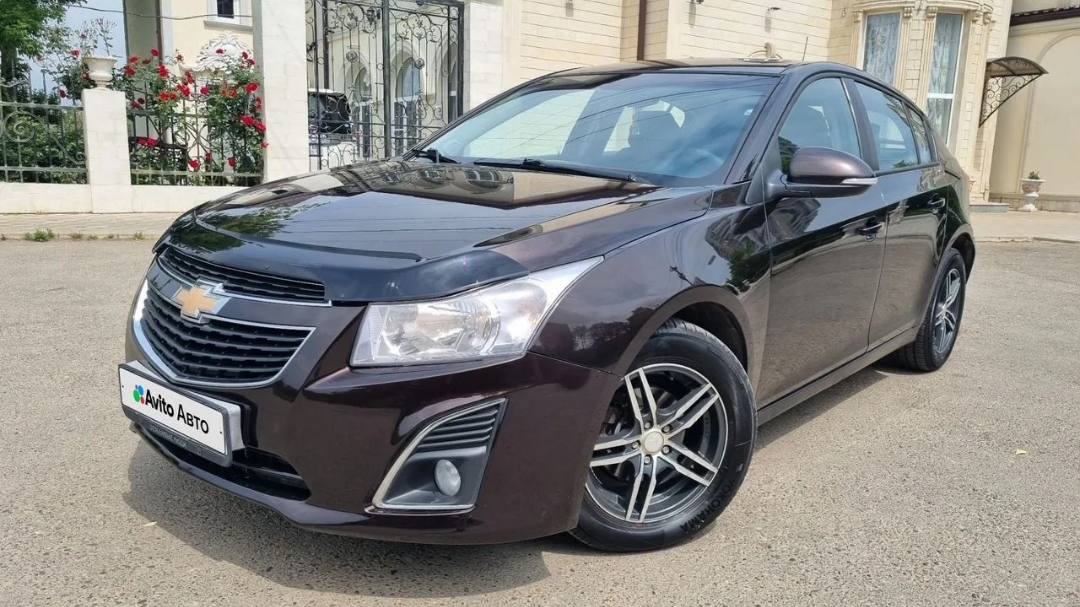 Chevrolet Cruze 2014г 1.6 АТ смотреть онлайн