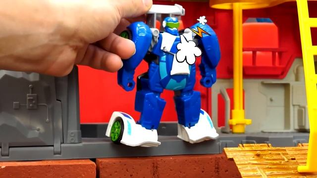 Тобот Икс и Автоботы против Десептиконов! Роботы Трансформеры игры битвы онлайн. Видео для мальчиков смотреть онлайн