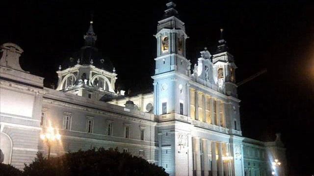 Tour Barcelona Valencia Madrid смотреть онлайн
