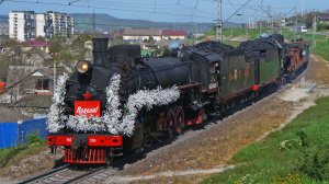 РЕТРО-ПОЕЗД “ПОБЕДА“ c паровозами ФД20-2109 и ЛВ-0233