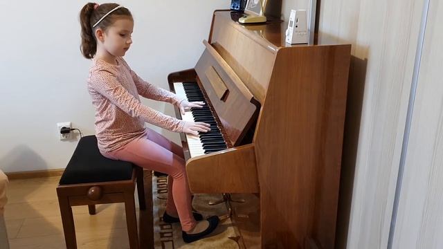 Cesa-Goje Karla, Dmitri Șostakovici - VALS GLUMĂ смотреть онлайн