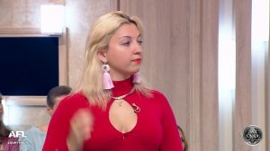 Зал суда. Битва за деньги. Соблазнить заказчика