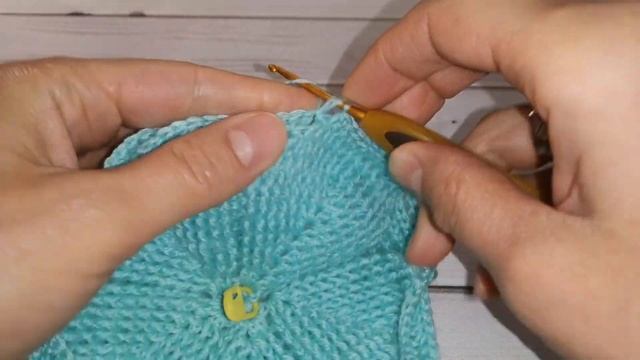 Берет крючком 