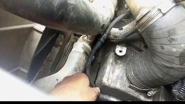 how to install ritrnig hose pipe ll बोलेरो कैंपर रिटर्निंग पाइप फिटिंग ll смотреть онлайн