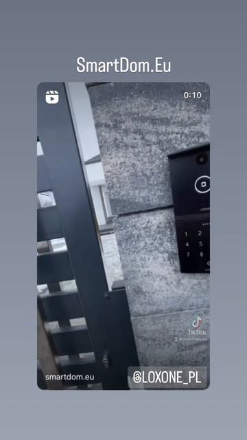 Wideo-domofon i klawiatura NFC Loxone - SmartDom.Eu смотреть онлайн