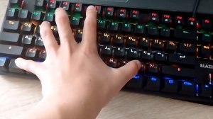 Как писать смайлики в роблокс на компьютере/ноутбуке😲